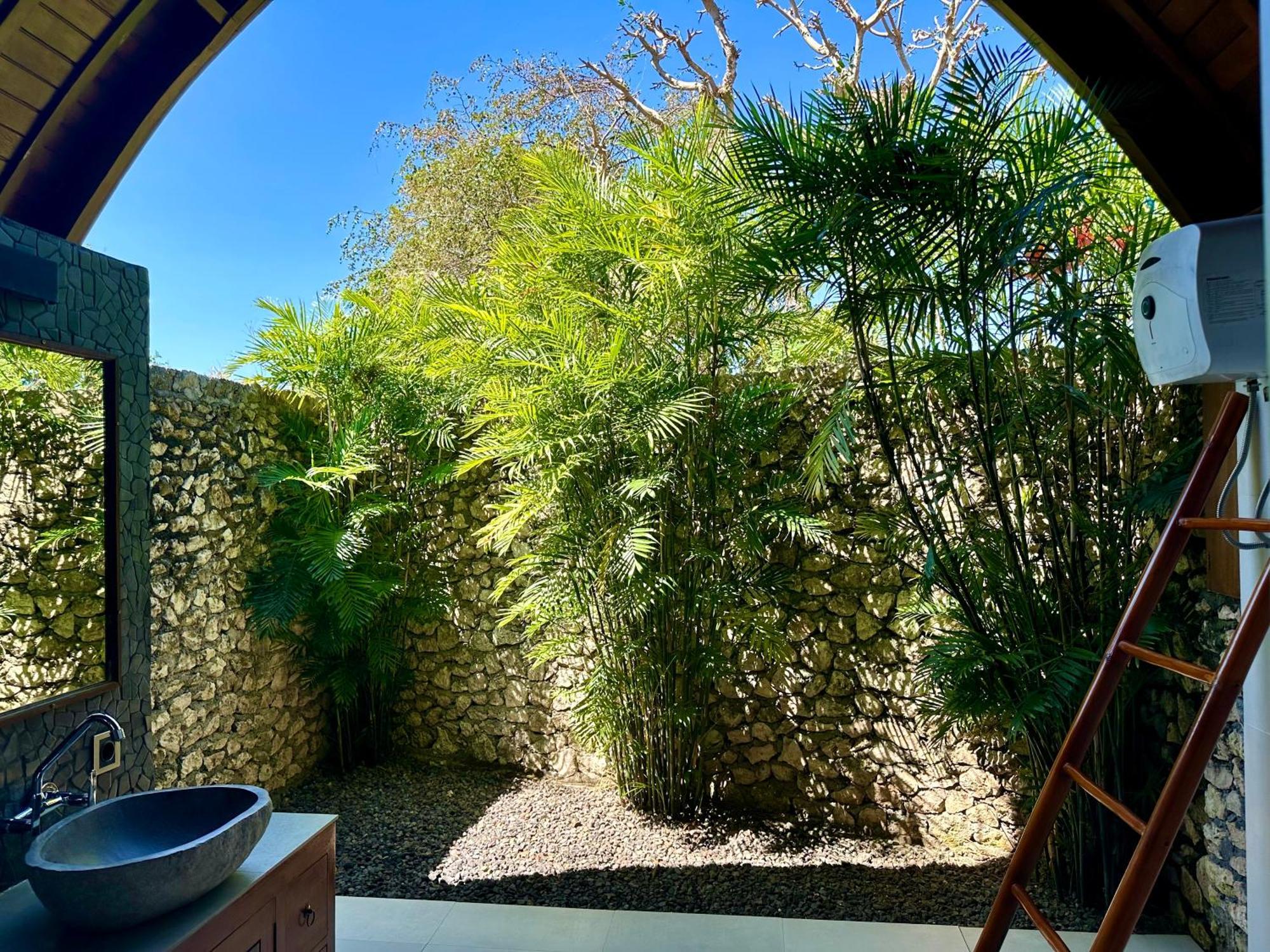 Jungle Paradise Batununggul Екстериор снимка